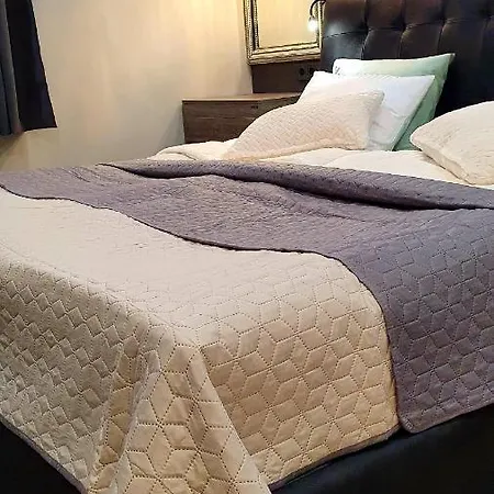 Luxury Apart Center